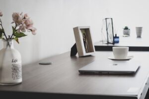 在宅勤務が可能な事務職のメリットとデメリットは？