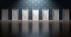 残業ゼロの転職でキャリアダウンを避ける方法は？