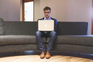 残業なしの企業は本当に評判が良い？