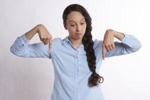 残業少ない企業の見つけ方は？